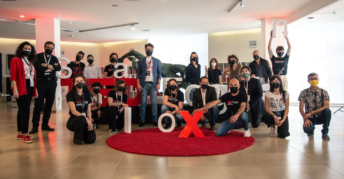 🇮🇹 Buona #FestadellaRepubblica!
￼
💪 Il #2Giugno ci ricorda l'importanza di lavorare per un futuro migliore, ispirati da libertà, democrazia e unità.

✨Noi di #TEDxFoggia siamo orgogliosi di far parte di una comunità votata al progresso, all'innovazione e alla coesione sociale.
