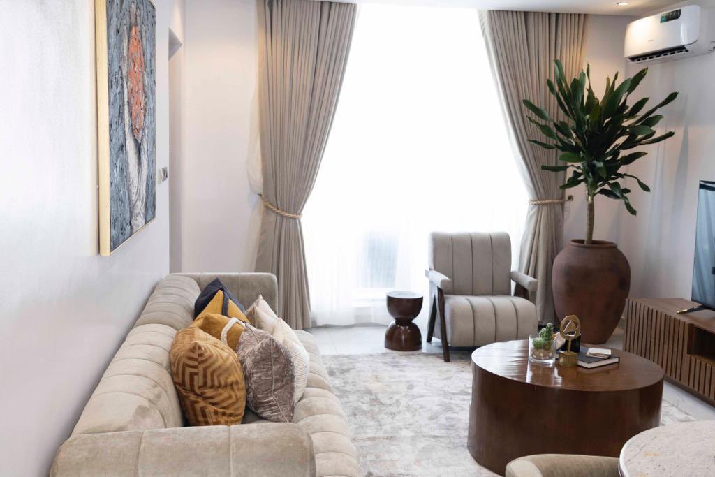 YanfeHomes's tweet photo. Available 

Two bedroom apartment 

📍Ikate Lekki https://t.co/D9kH1lhaUr