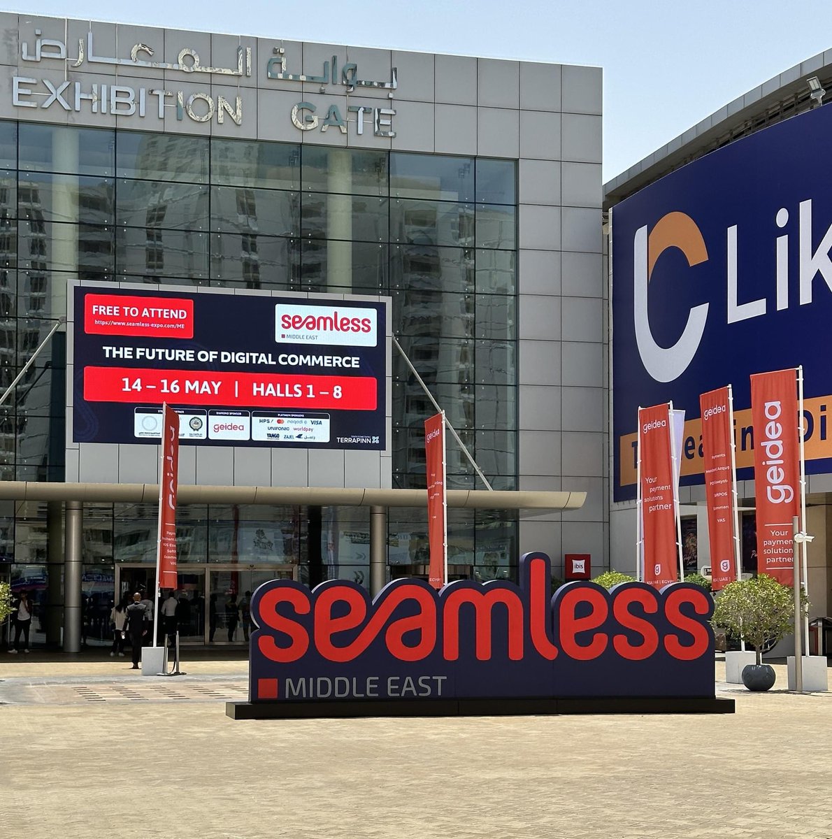 PaquikApp's tweet photo. Recapping an incredible time at @seamlessMENA in #Dubai! @PaquikApp showcased groundbreaking innovations in #Logistics &amp; #Travel

Until next time! 

#SeamlessME #Event #Exhibition #UAE #Dubai #Paquik https://t.co/tu9cxd1oBH