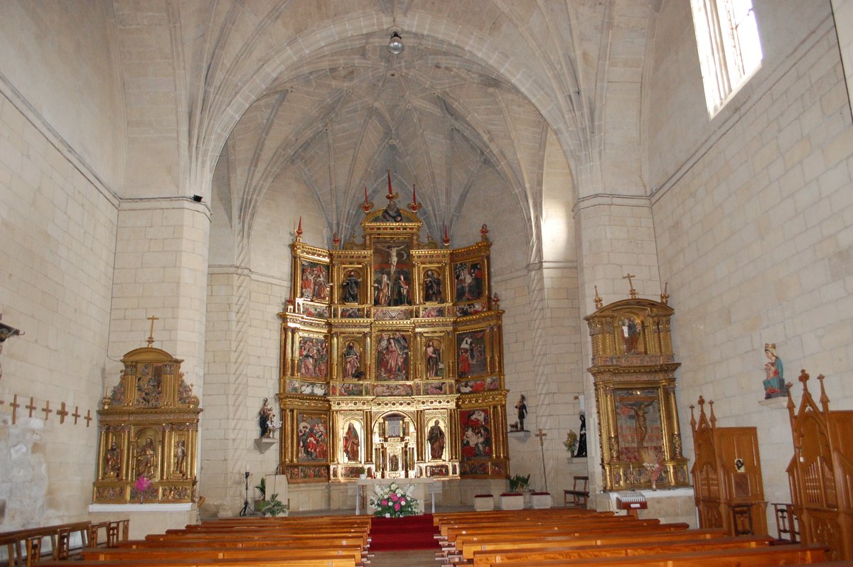PatrimonioAlava's tweet photo. #LapuebladeLabarca. La iglesia de NS de la #Asunción data del siglo XVI y fue erigida sobre el antiguo cementerio. Su #RetabloMayor es #renacentista con toques #barrocos. Los retablos laterales datan de los siglos XVII y XVIII. #Álava
Foto: @i_euskadi https://t.co/zkBQkuqSgG