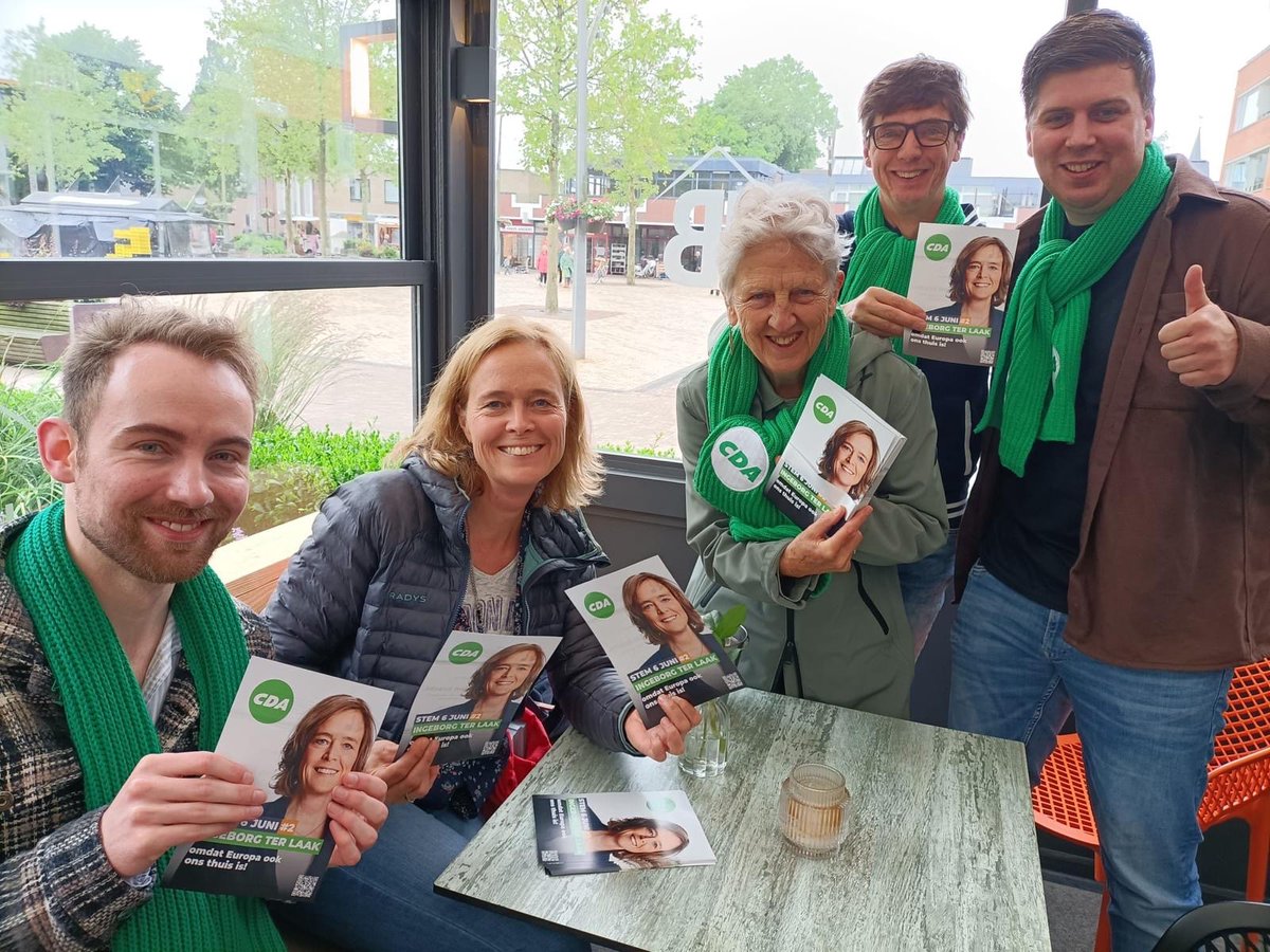 Goed om met het flyeren in #Gouda en #Bodegraven zoveel mensen te spreken. Geeft me nog meer energie om naar Brussel te gaan. Het CDA kiest voor verbinding door te luisteren en samen te werken aan oplossingen.