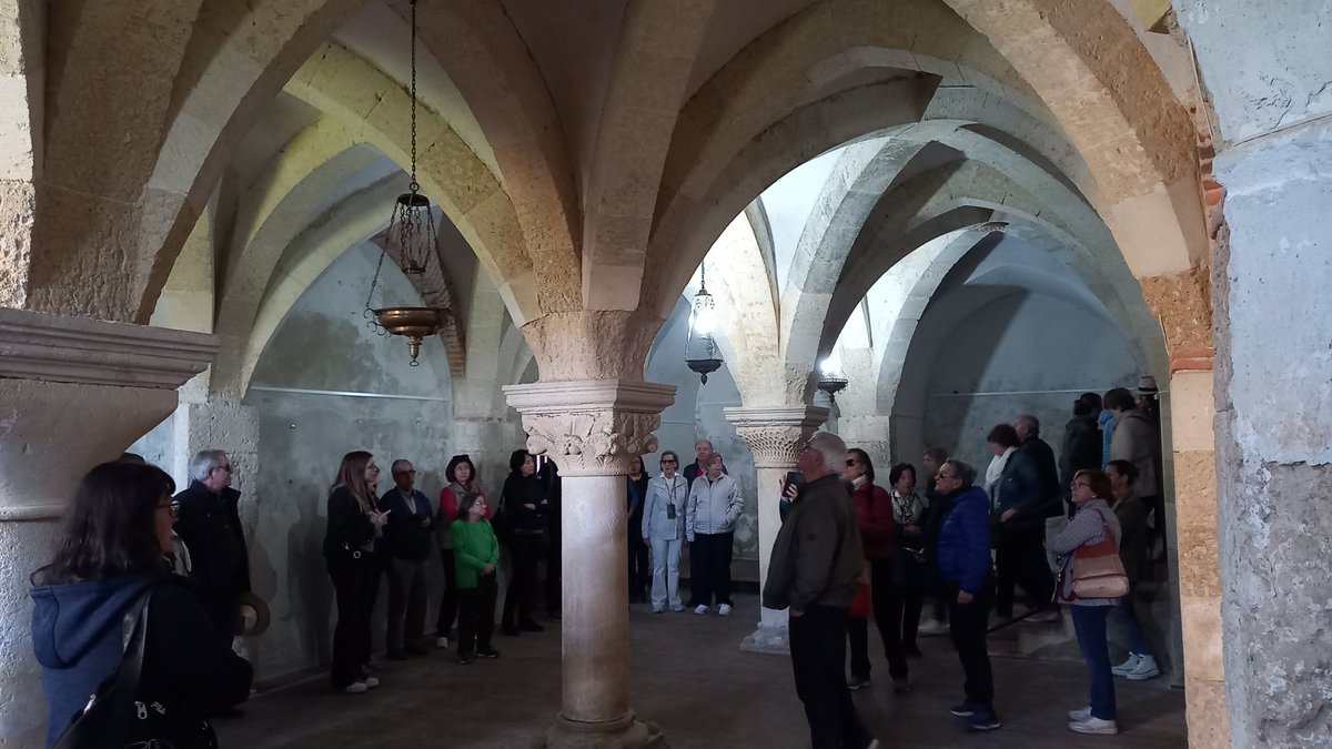 salamancartehis's tweet photo. Para muchos, un descubrimiento. San Pelayo en Arenillas de San Pelayo. Un buen comienzo para la segunda jornada de #FSR34 @amigosromanico #FSMLR @cylromanica @LaHuellaRomnica @Crispi_6 https://t.co/mRxGxvxLf0
