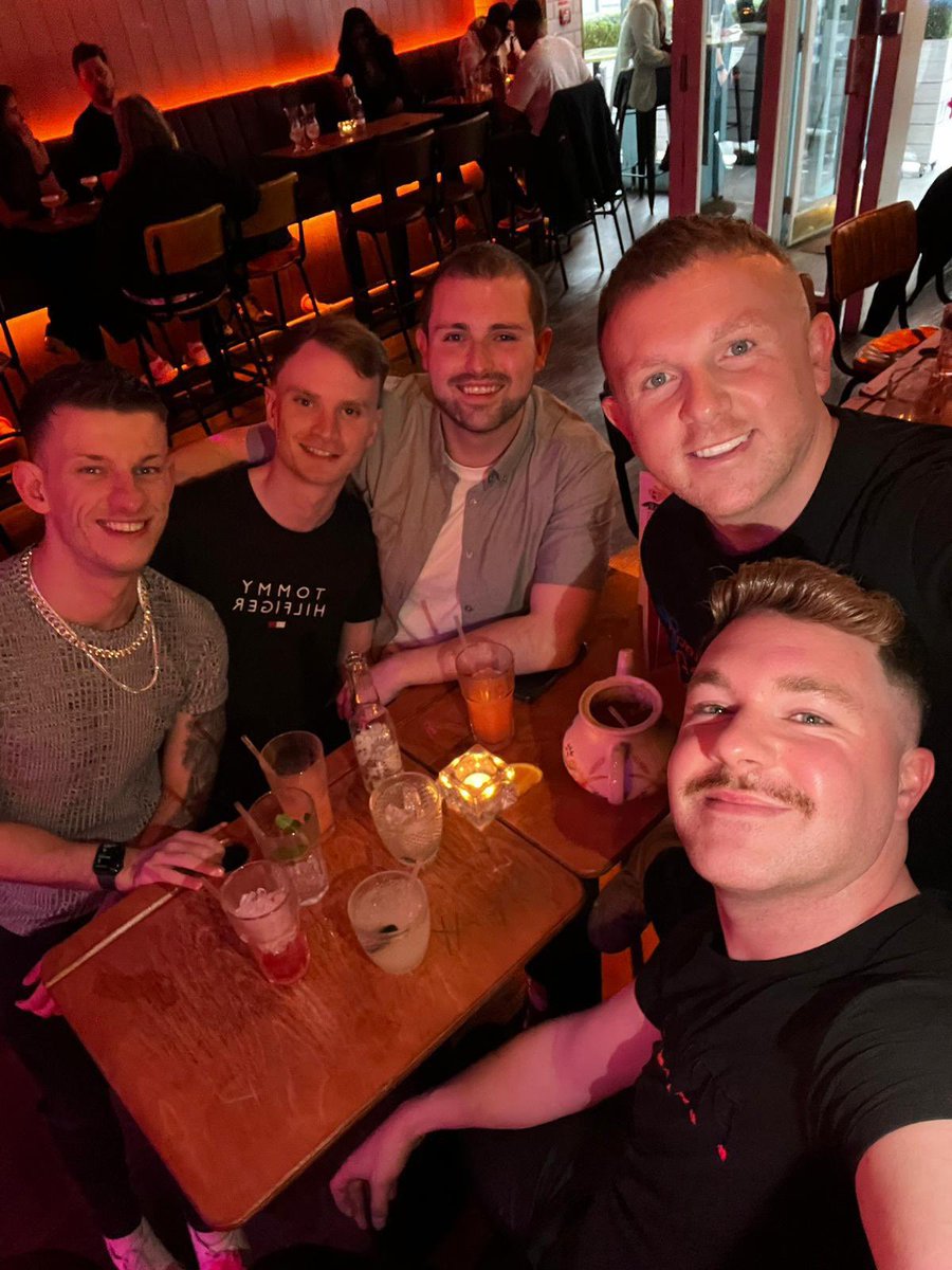 Homosocial tweet media