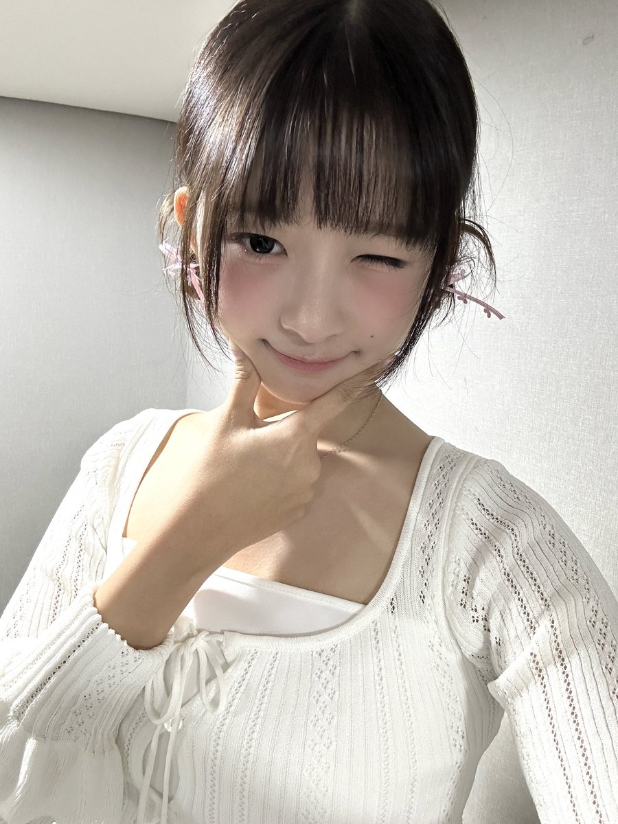 다이브 항상 보고 싶고 고마워요🤍⟡.·
다시 시작되는 투어 잘 다녀올게요🎀

#IVE #아이브 #REI #레이