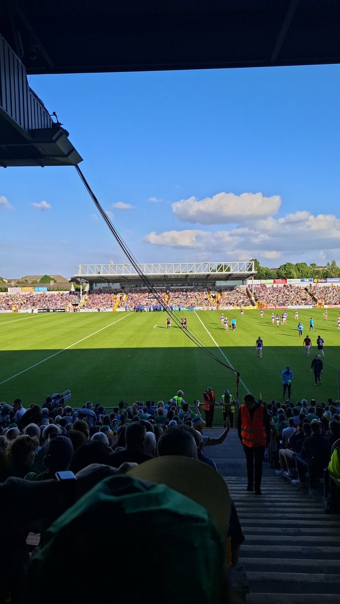 conordoyle83's tweet photo. Savage occasion to be present at in Nowlan Park last night. Sun shining,  Packed house and some of the best young hurlers in Ireland going toe to toe. Hats off to @Offaly_GAA, deserving winners 👏 Tipp will bounce back, they've given us a great year. https://t.co/YOtfTdmH9K