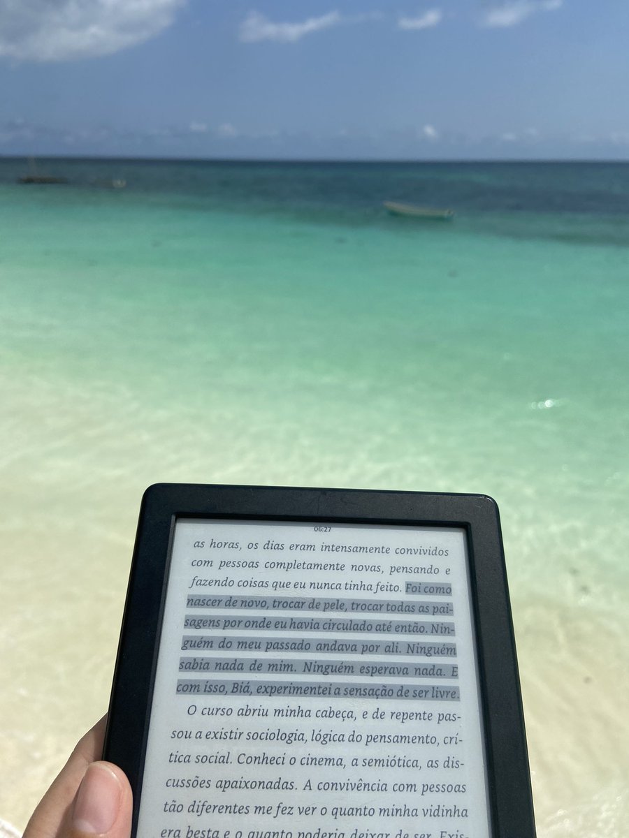 Nathalia Almeida 🧙♀️ 🍍 tweet media