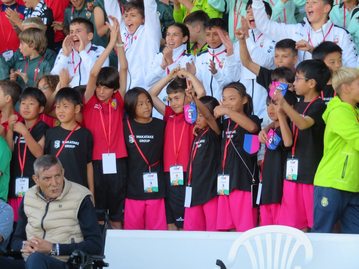 wakatakegroup's tweet image. To round up Day 4 at our program taking place during 🏆 @jamoncup 2024, we enjoyed so much a fantastic opening ceremony

#grassrootsfootball #immersionprograms #youthdevelopment #jamoncup #calamocha 

#VamosWakatake