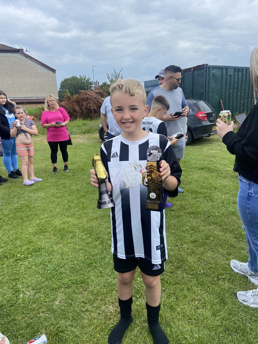 NSpruin's tweet photo. Presentation day for Joseph Players Player of the season and Golden boot 🏆another fantastic season for him doing what he does best and absolutely loves 🖤🤍⚽️🔥keep going mate xx makes us so proud xx https://t.co/GCt6k3iofX
