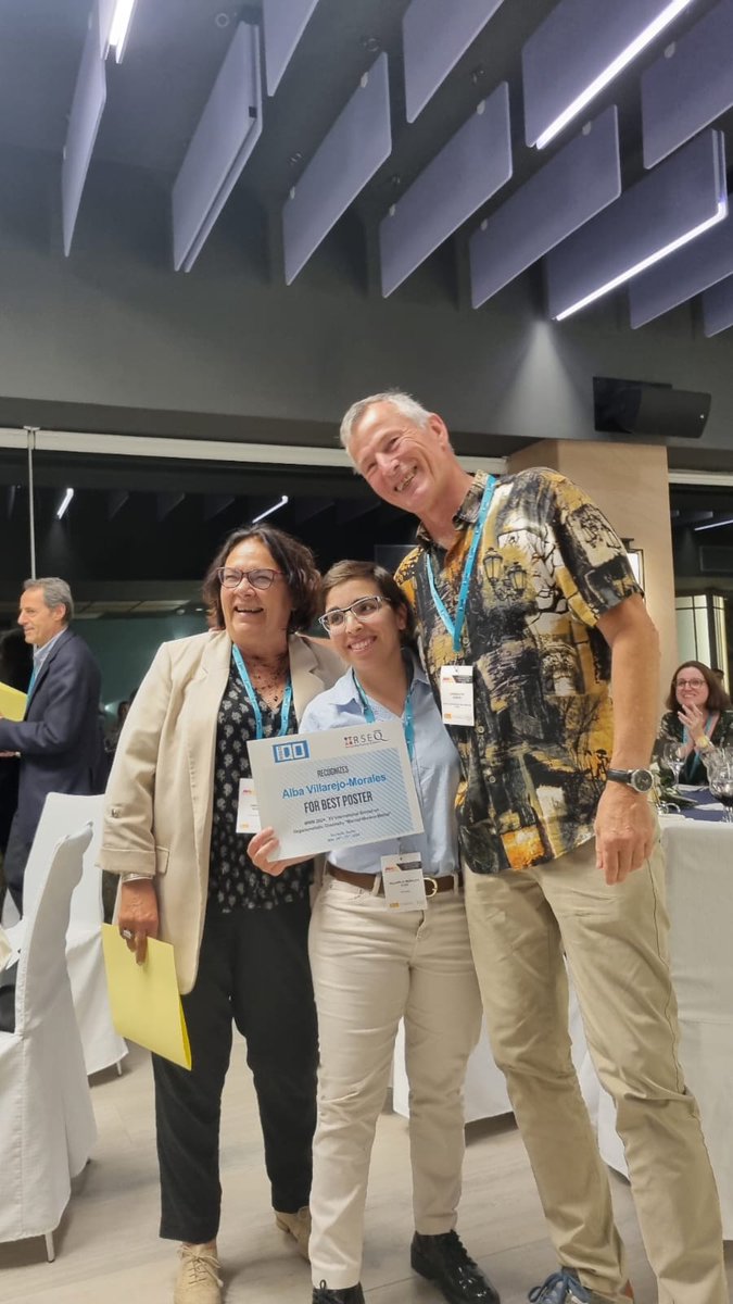 albavillarejo_chem (@albavillarejo99) on Twitter photo My first poster at <a href="/ISOC_MMM_2024/">ISOC-MMM-2024</a>. Thanks for this amazing opportunity.
<a href="/LassaFdezGroup/">Fernández-Lassaletta Group</a> My first poster at <a href="/ISOC_MMM_2024/">ISOC-MMM-2024</a>. Thanks for this amazing opportunity.
<a href="/LassaFdezGroup/">Fernández-Lassaletta Group</a>