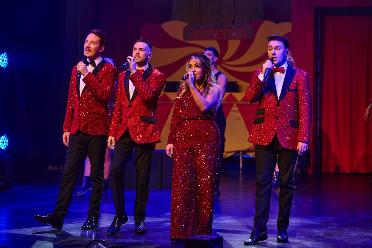 ⭐️⭐️⭐️⭐️CIRQUE - The Greatest Show is a breathtaking spectacular mix of circus acts, musical performers, jugglers, aerialists, fire eaters, sharp shooters - they use a cross bow - plus a superb chorus line. A 4**** family show” <a href="/ReviewsGate/">Reviewsgate</a>