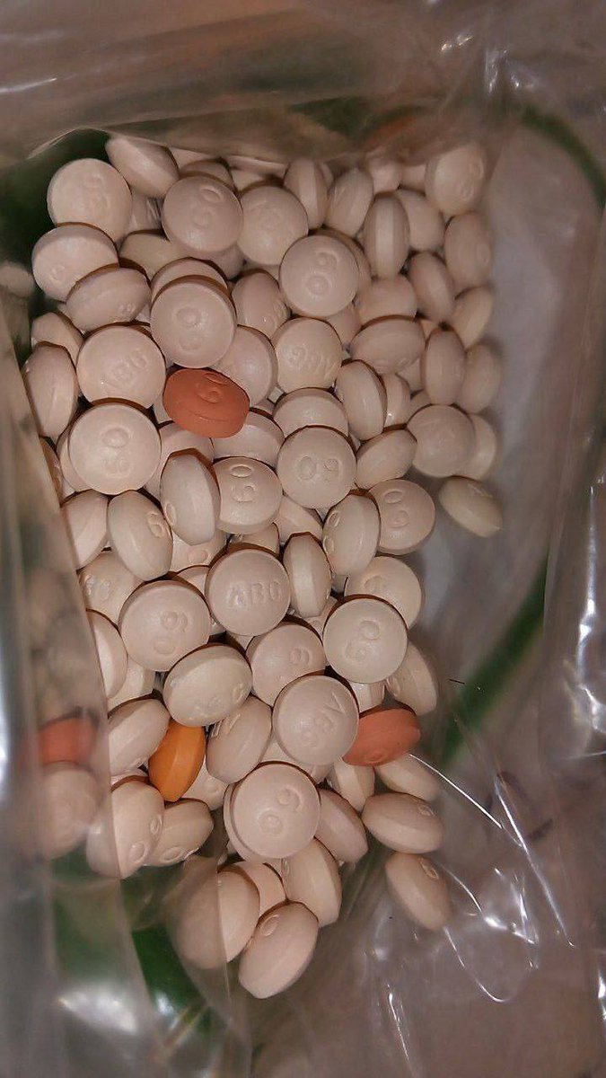 Morphine (opiod pain killer) 60mg
Extended release so it slowly releases throughout the day instead of all at once.

 20 EACH