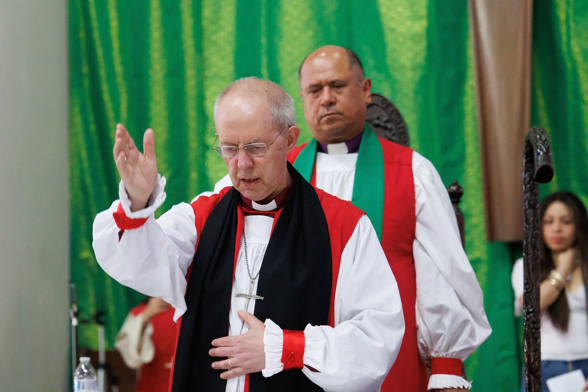 ArchbishopSarah's tweet photo. It’s a privilege to be here in Guatemala – the first stop on our provincial visit to the Iglesia Anglicana de la Region Central de America (#IARCA).
We’re here to pray and encourage the church and to learn more about the challenges the whole region faces, including mass migration, climate change, violent crime and drug cartels.
Yesterday we were welcomed by the President of Guatemala, Bernardo Arévalo. It was good to discuss climate change and its impact on poorer communities, as well as reconciliation and sustainability.
Please pray for God's blessing on the church right across the region. You can follow for updates as we travel around.