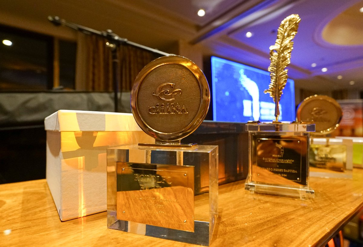 ¡Celebramos el periodismo y rendimos homenaje a la trayectoria! 

Este sábado nos reunimos en el Hotel Costa Galana para la entrega del XIX Premio Don Manuel Álvarez Argüelles a la trayectoria periodística. 🎙️💫

#XIXPremioPeriodistas #HotelCostaGalana #Periodismo