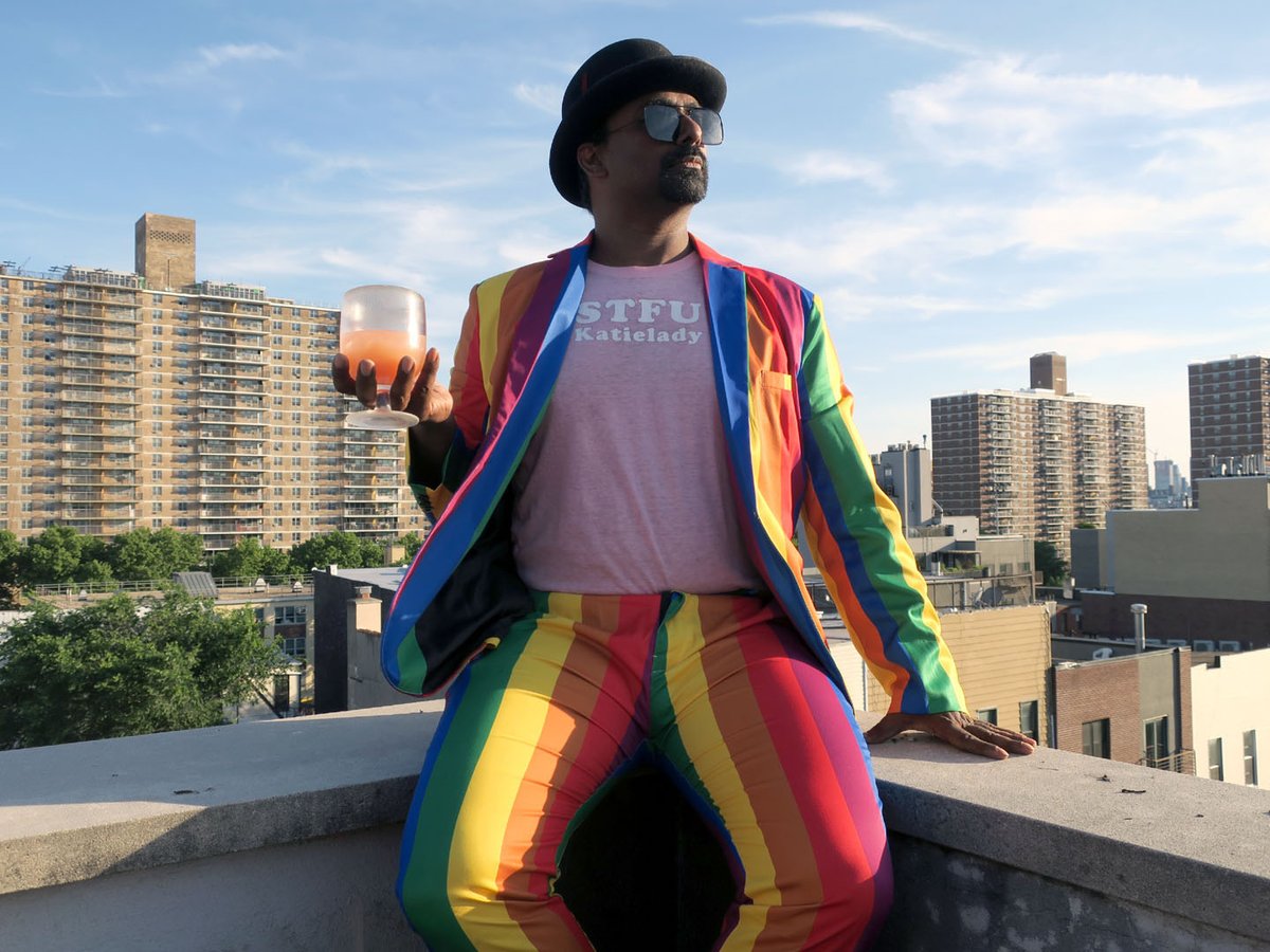 InxplicablBacon's tweet photo. June: *begins
Rainbow Capitalists: https://t.co/wouNdAa5ks