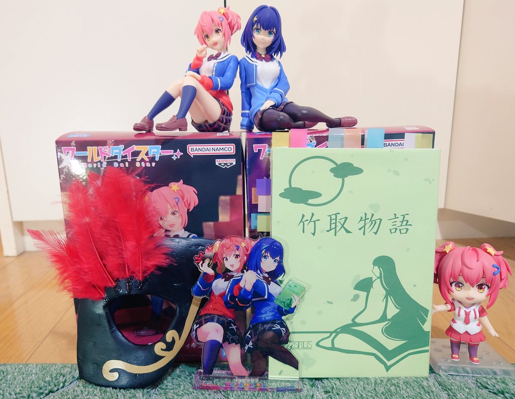 テレビアニメ　ワールドダイスター
劇団シリウス　竹取物語の台本（表紙）　作成しました。

テレビアニメの場面を参考にして作成し、ブックカバー方式で装着
ここなの台本に貼られていた付箋まで確認できる限り貼り付けています。
これでキービジュ再現！
#ワールドダイスター
#ユメステ
#ユメステFAN