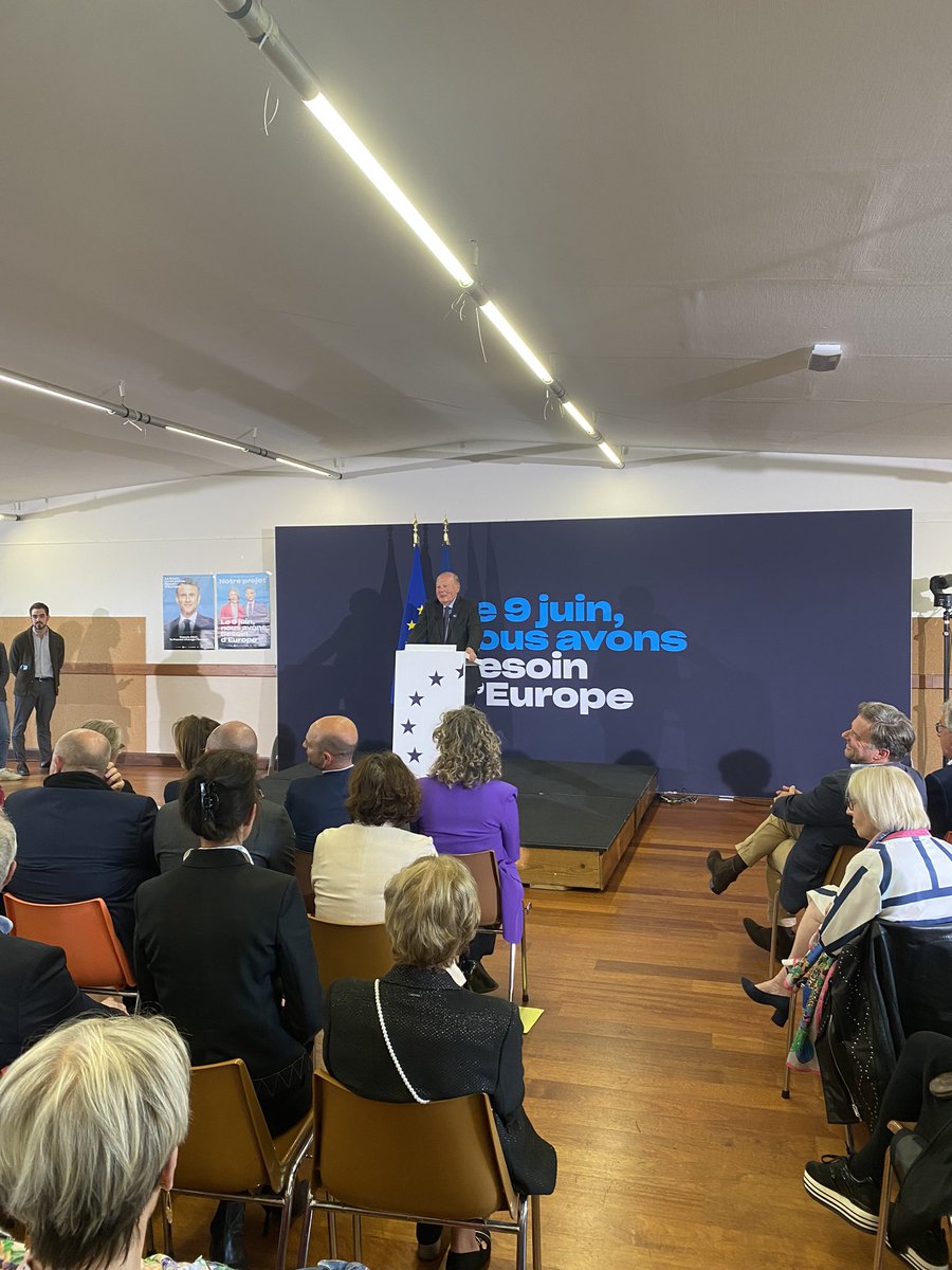 "Je suis très heureux que tu figures sur cette liste @BesoindEurope et que tu y représentes fièrement l'<a href="/UDI_off/">UDI</a>.
Nous sommes à un moment où nous avons un besoin urgent d'Europe !" 🇪🇺
Merci pour ta confiance cher <a href="/HerveMarseille/">Hervé Marseille 🇺🇦</a> !