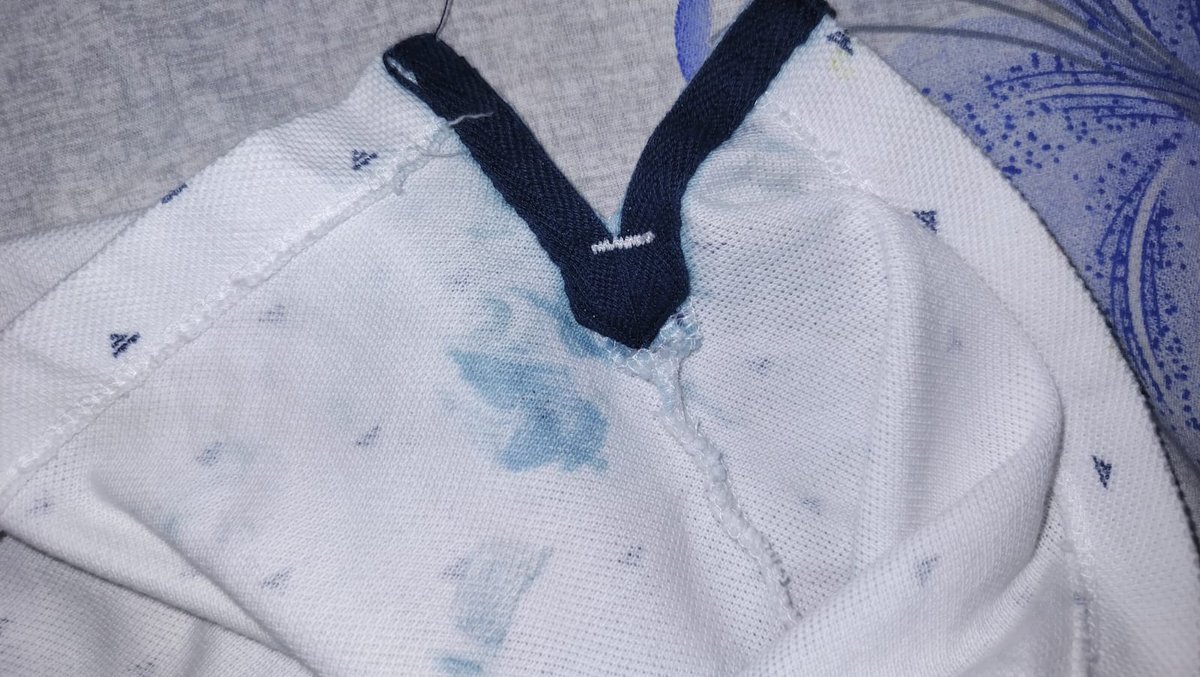 amit_drak's tweet photo. @MyntraSupport Worst quality from Myntra. Pls don't buy anything from Myntra. https://t.co/8YXAuPs2OW