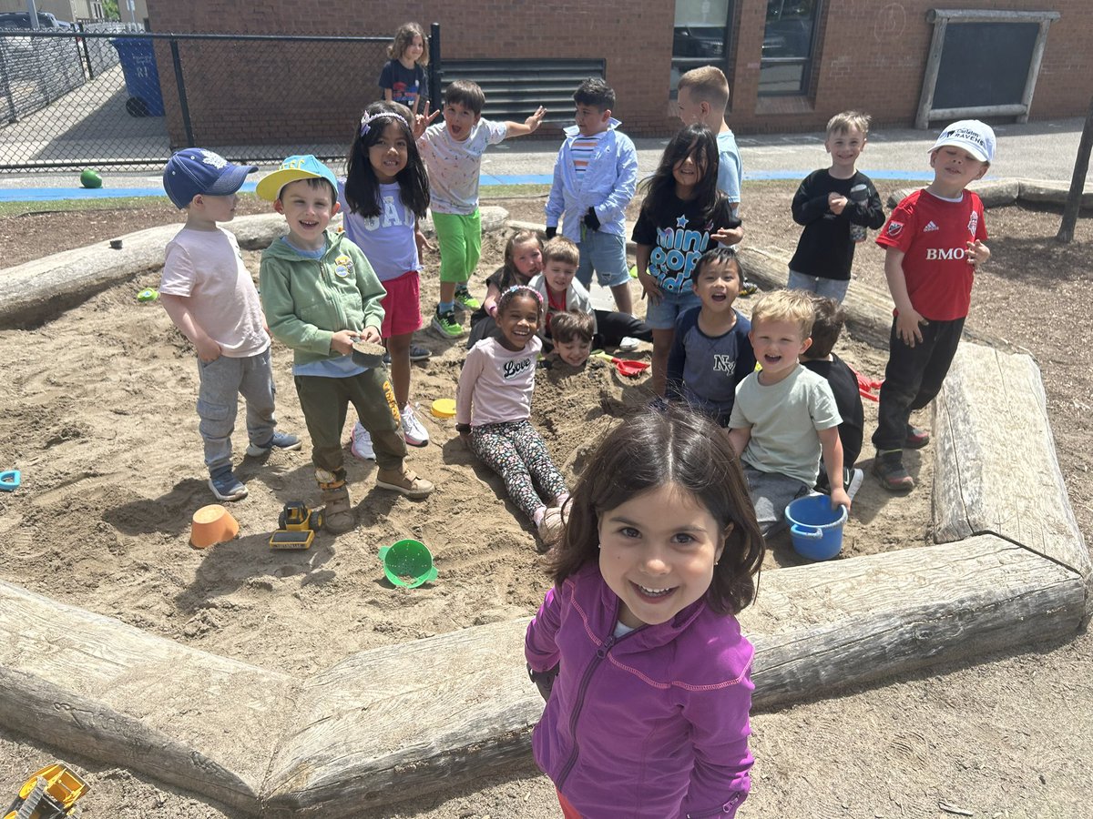 Kindie Exploration! tweet media