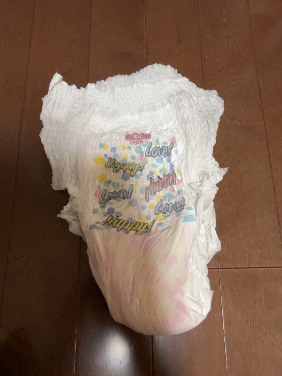 omutu_yun's tweet photo. 久しぶりの投稿❗️ギリギリ間に合った😅
今日はおむつの日だからMSBを履いたよ！
いっぱいおもらし、しちゃった😭
やっぱりおむつはいいなぁと感じる日でした🤔
#おむつの日
#おむつ
#diaper
#おむつ男子
#diaperboy
#おもらし
#お漏らし
#ABDL
#ムーニーマン
#スーパービッグ
#MSB https://t.co/U94KIjflSG