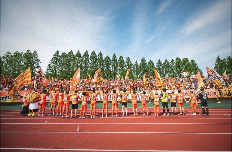 J2首位の清水エスパルスに勝ちました！

私的には…毎日ケアしてる順番で得点入れてくれたことがこっそり嬉しい^ ^
#16→#8

毎日の1番最初は#21

J2折り返し地点！
より集中！
J2 5位キープ！