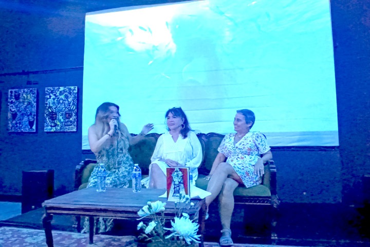 #Mujeres de #Cuba y Ecuador se unen por la #literatura y la pintura. Varias mujeres, entre ellas la Premio Nacional de Artes Plásticas 2023, Zayda del Río, aportan su creatividad y saberes al más reciente libro de la poeta y actriz cubana Patricia Rodda.👉🏽shre.ink/DYsP