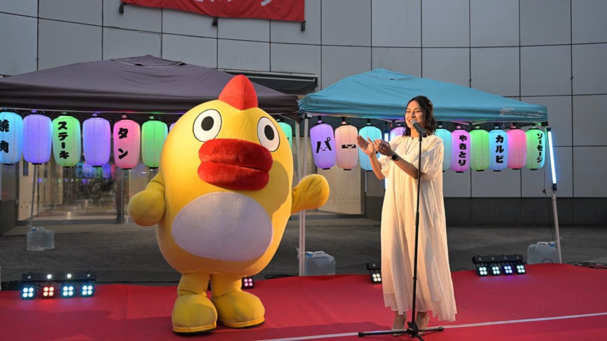 Aivee_tw's tweet photo. 新しい動画公開されました！
そらジローとのコラボはこれで終わり〜！
途中で笑ってしまってすみません！
https://t.co/dr7cdMYaf2 https://t.co/L6an3QZB29