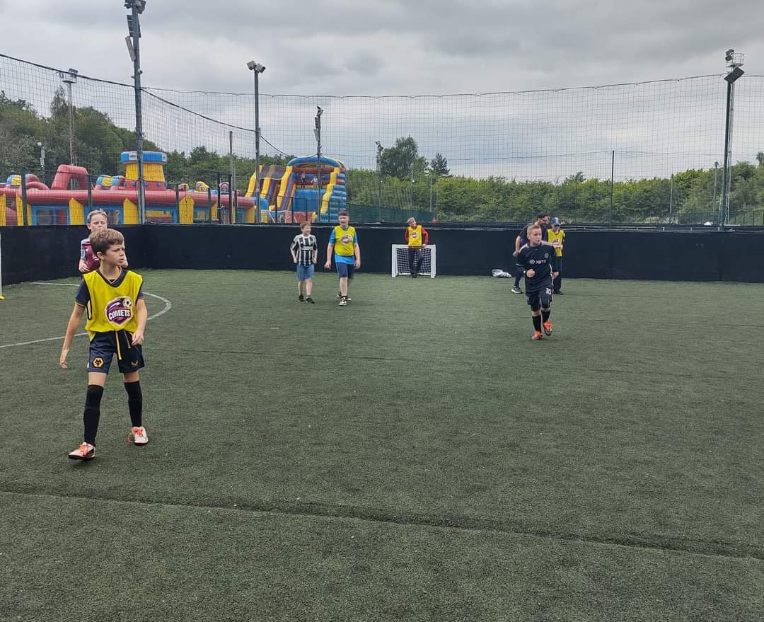 Busy morning at The DC at Soccerzone followed by a fantastic Comets, Pan-Disability &amp; Autism Friendly Football sessions. So great to see new faces &amp; players enjoying football their way. Book online
📍CTDC Comets -  Soccerzone, Halesowen, B63 2RG. 12 - 1pm
play.englandfootball.thefa.com/Comets/Cradley…