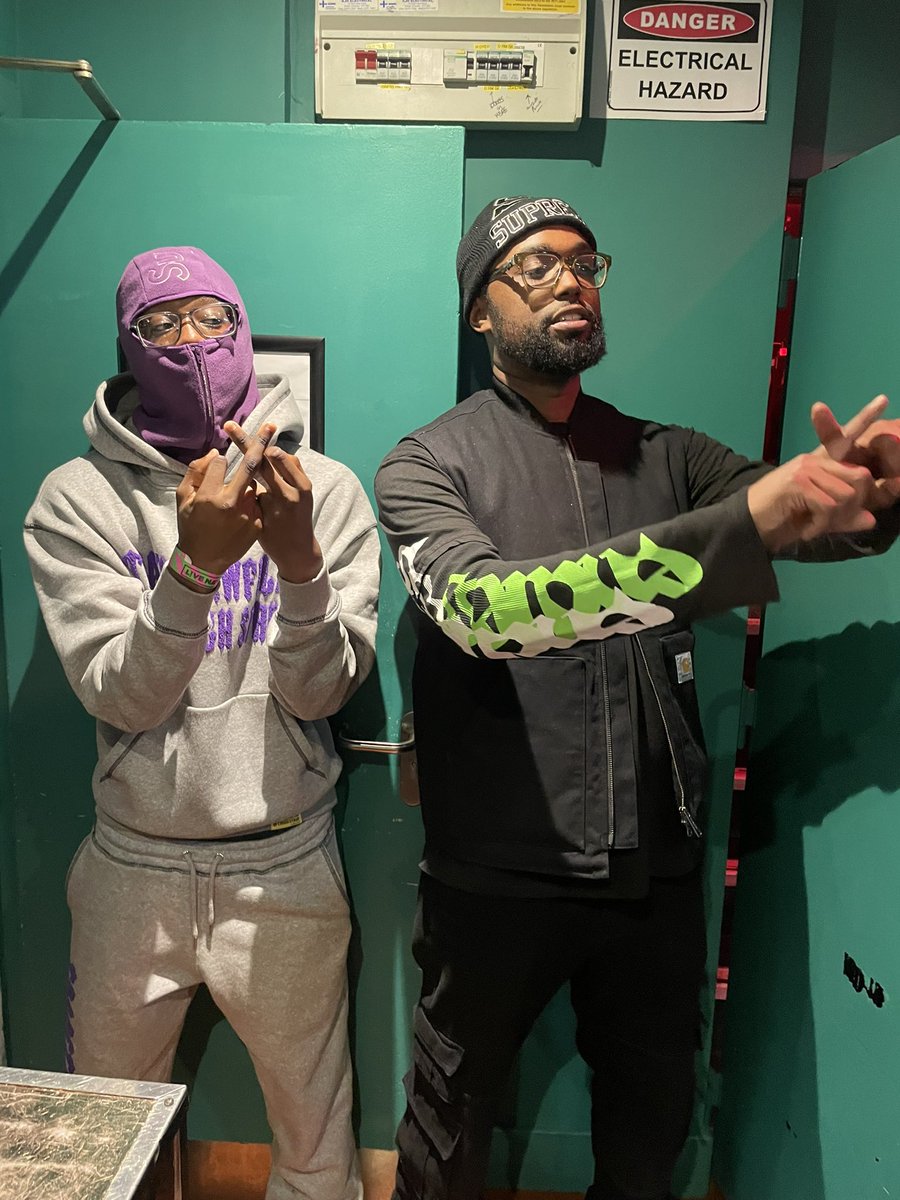 Lvnotreal's tweet photo. You niggas weren’t there 
@babyfaceray @_Talibando @JimmyWhisperz_ https://t.co/KufzglhwAF