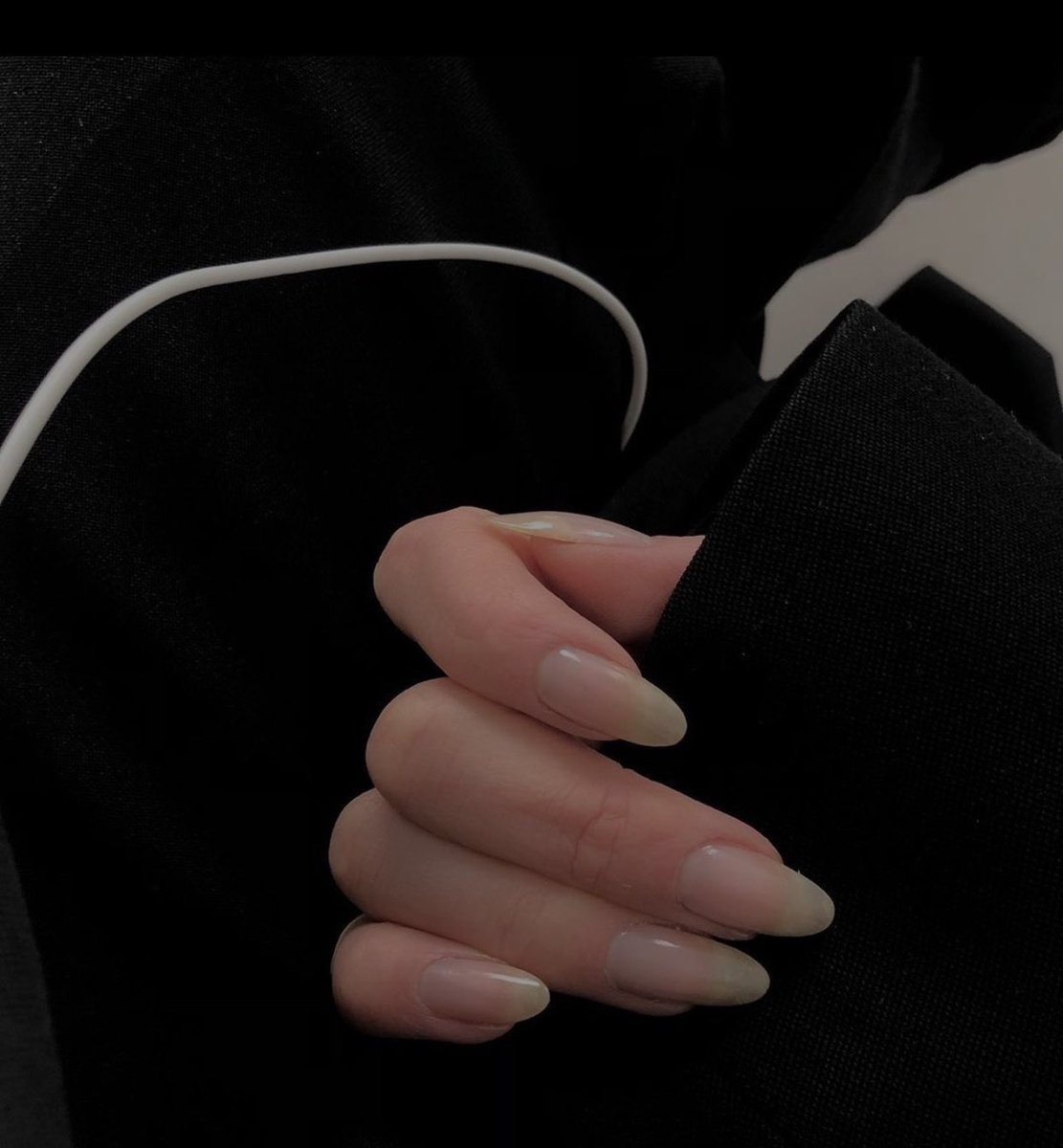 مناهل tweet media