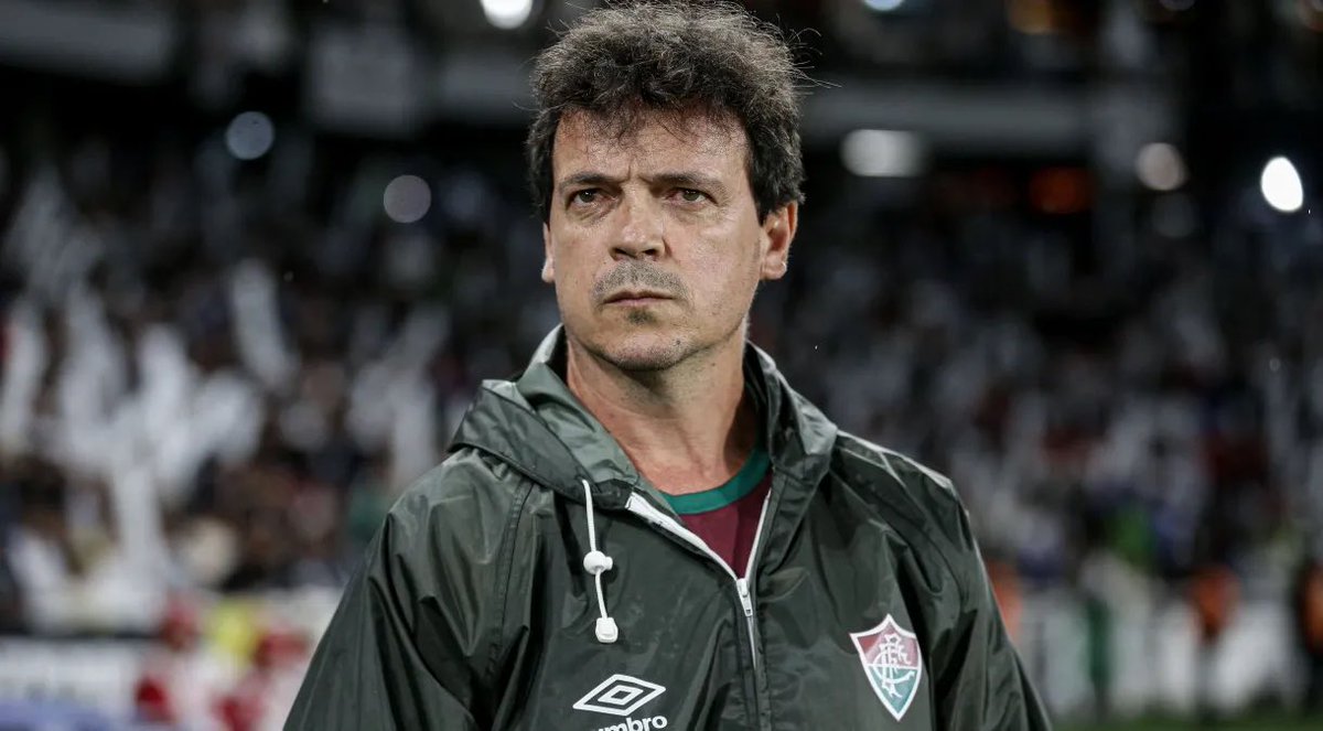 monstrodoflu's tweet image. Vão embora do meu Fluminense! FORA FORA FORA FORA FORA

#FORADINIZ
#FORAEDUARDOBARROS