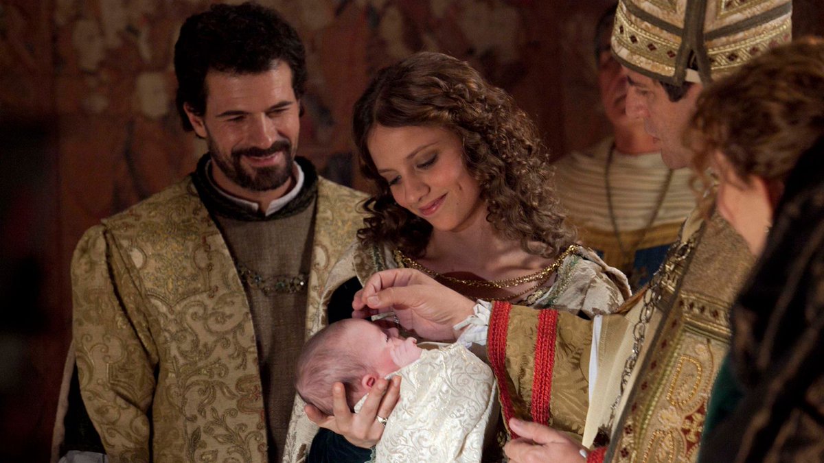 alba_pasquet's tweet photo. Acaba el maig  i necessito parlar de #Isabel, una de les millors series espanyoles que he vist últimament.

És un fantàstic drama històric que combina la societat medieval de les intrigues a la cort, enfrontaments religiosos i batalles entre regnes amb drama, passió i èpica. https://t.co/Fji4zVS3Ut