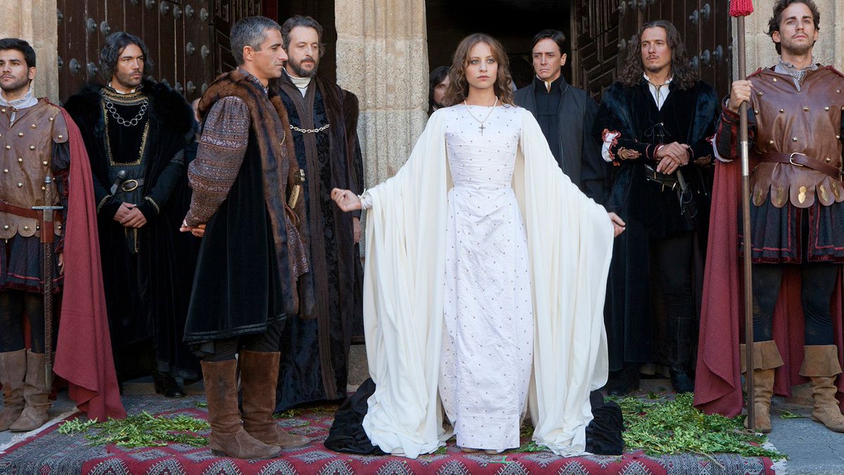 alba_pasquet's tweet photo. Acaba el maig  i necessito parlar de #Isabel, una de les millors series espanyoles que he vist últimament.

És un fantàstic drama històric que combina la societat medieval de les intrigues a la cort, enfrontaments religiosos i batalles entre regnes amb drama, passió i èpica. https://t.co/Fji4zVS3Ut