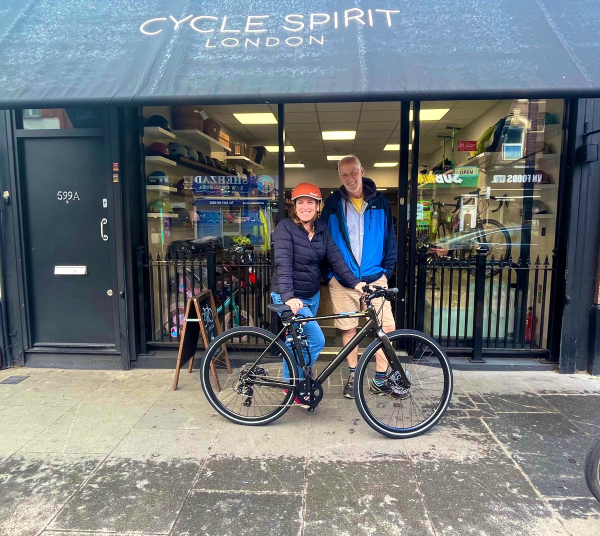 cyclespirit's tweet image. Ready for summer with new bikes! Thanks to the new #cycleinfrastructure in the area, getting around feels  easier than ever, encouraging more to get out and bike 😎! 

🌟 #CyclingLife #NewBikeday #london #walthamstow #leyton #leytonstone #southwoodford #hackneywick #stratford 🚲