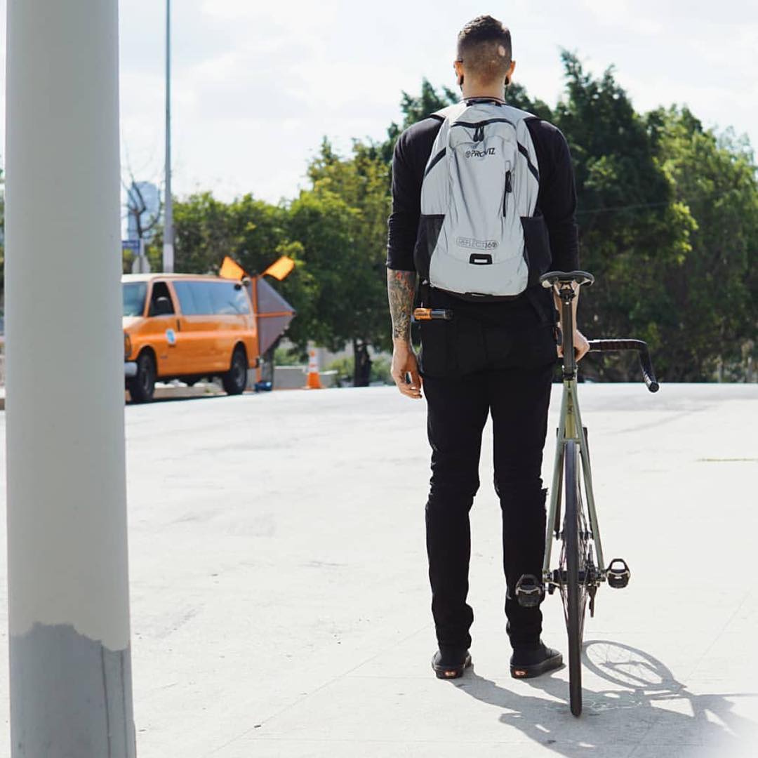 ProvizSports's tweet image. The R360 backpack - a commuter essential ✨

shorturl.at/omAl3

#cyclecommuting #myproviz #reflectivecycling #cyclingbackpack