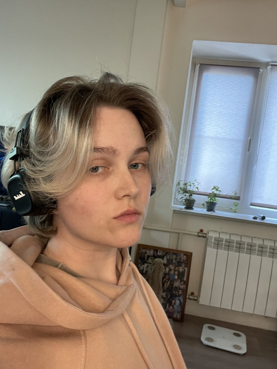 benbarnes_art's tweet photo. Шок контент, спустя миллионы лет я взяла в руки карандаш, я в ресурсе девочки https://t.co/kq2xAoWNhs
