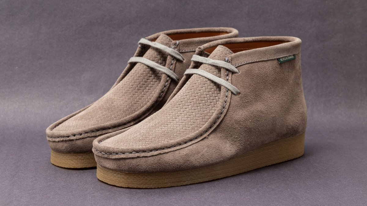 Step Out In Suede

Our classic range of suede mocassin shoes and boots will have you looking and feeling your best.

Shop the ND Classic Collection: 🛒ow.ly/S0A550NOKoe

#stepoutinsuede #moccasins #newboots #newshoes #casualclassics #ndclassics