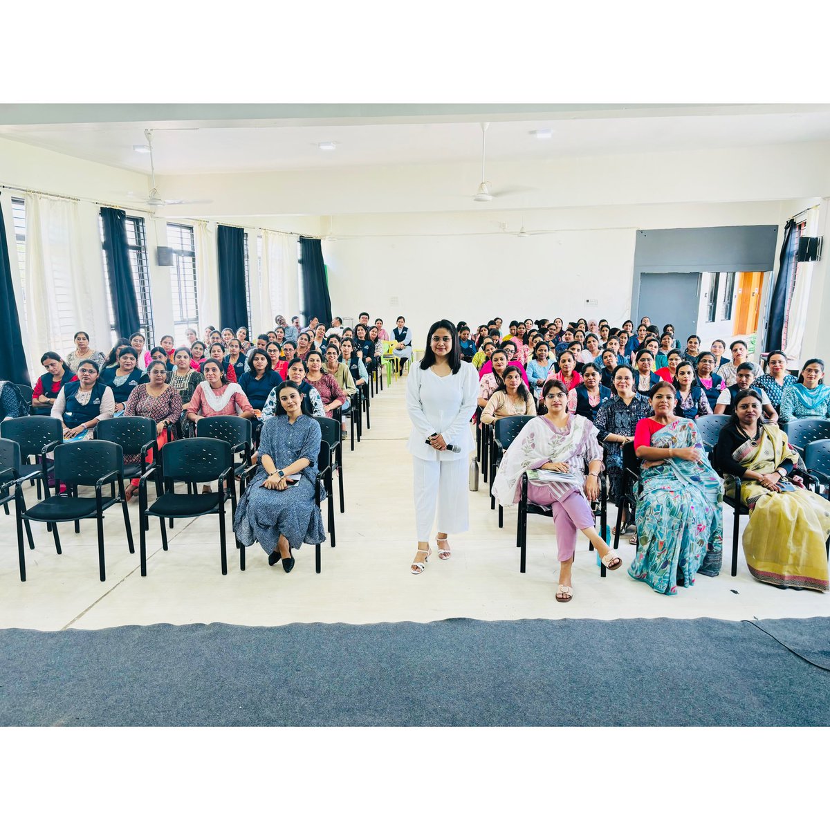 SwaimaAhmad's tweet photo. Empowering educators at Gurukul Olympiad School, Aurangabad, through a transformative training program. 🌟
Success in training lies in fostering a collaborative environment, where knowledge exchange flourishes and innovation thrives. 🌱📈
#EmpoweredEducators #FutureLeaders https://t.co/VqaVkYc2At
