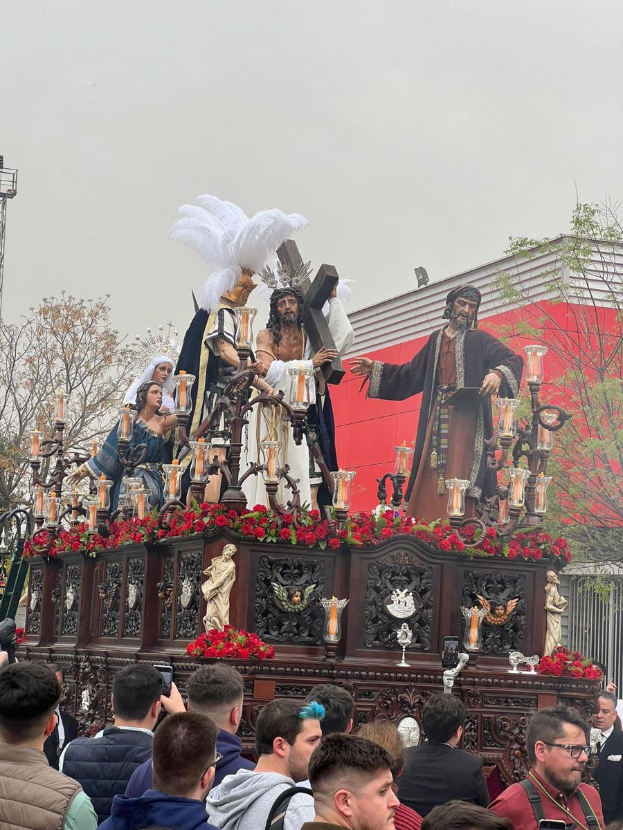 ByE_PoligonoSur's tweet photo. #SomosBendiciónyEsperanza

Aprobadas las Reglas #BendiciónyEsperanza, Hermandad Salesiana y Cofradía de Nazarenos Nuestro Padre Jesús de la Bendición en el Santo Encuentro con Santa María de la Esperanza en su Soledad y Nuestra Señora de la Humildad y Caridad, Sal y Luz. https://t.co/vQiEqgB1V5