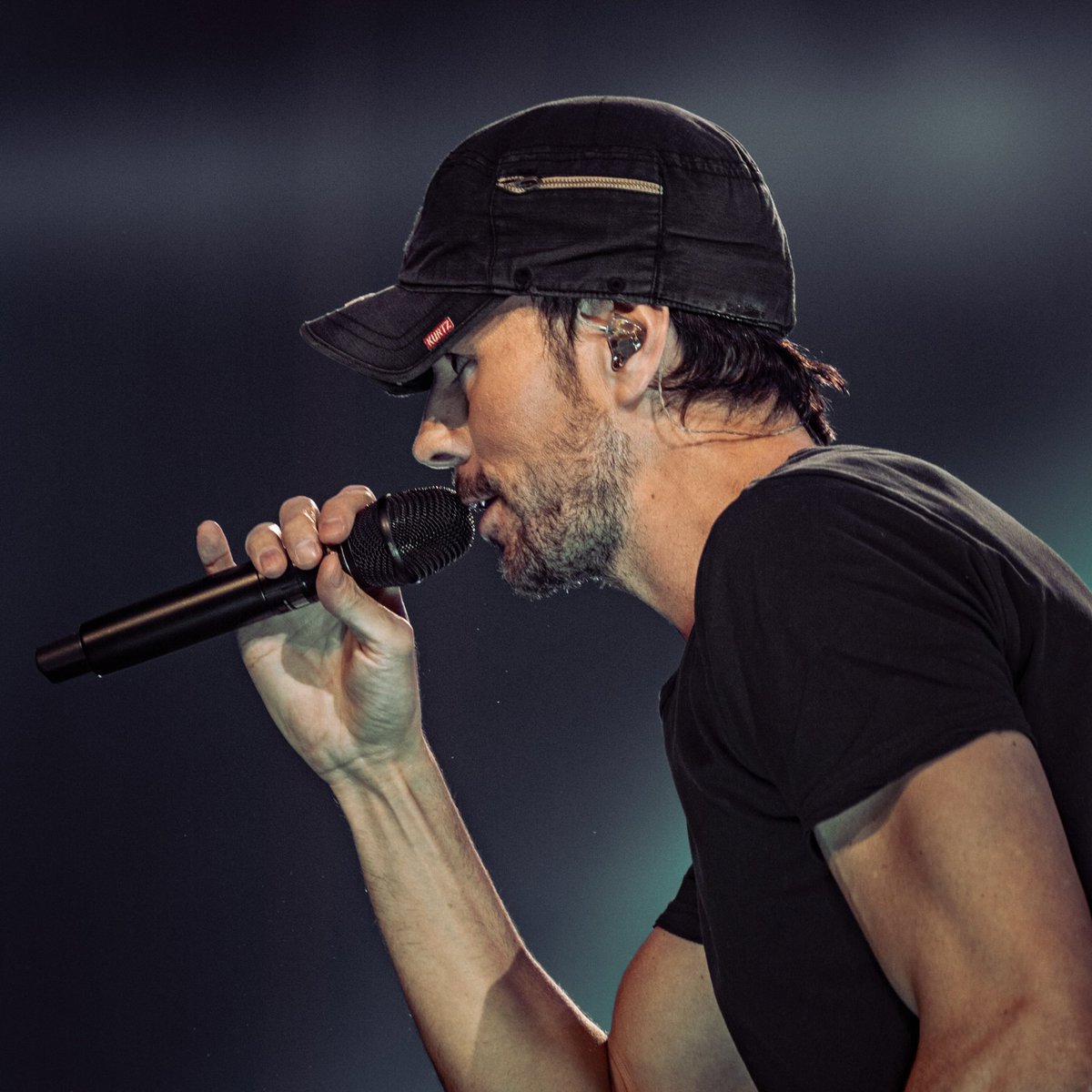 Enrique Iglesias is set to perform tonight at the "Dubai World Trade Centre" in the UAE 🇦🇪 for a private event.