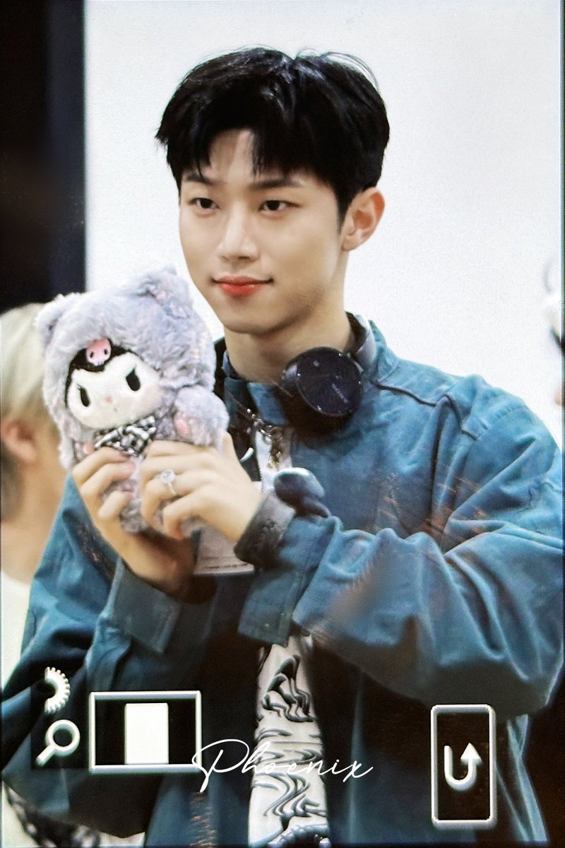 🫳🏻
#현우
#최현우 #HYUNWOO
  #싸이커스 #xikers