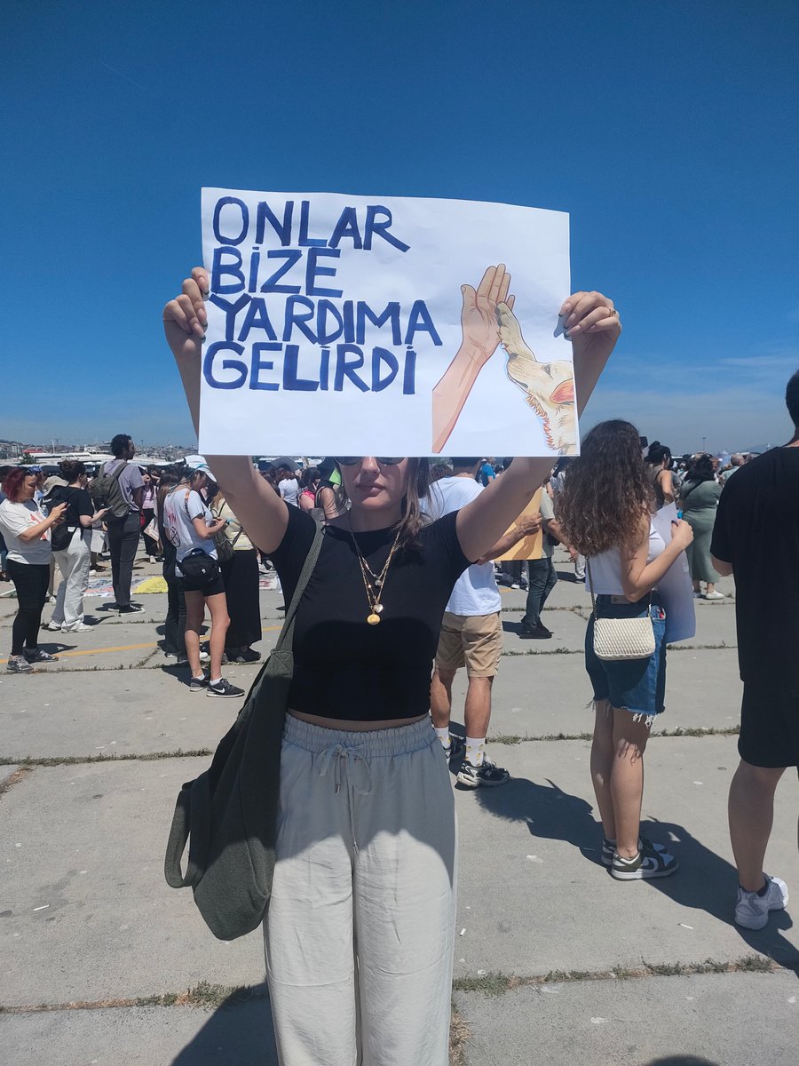 🙏🏽 
#SokaktayımYanındayım