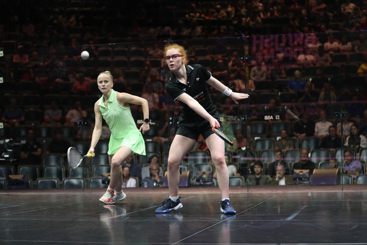 Result: Women's RD1

🏴󠁧󠁢󠁥󠁮󠁧󠁿 <a href="/KatieMalliff123/">Katie Malliff</a> beats Emily Whitlock 🏴󠁧󠁢󠁷󠁬󠁳󠁿
3-0: 11-2, 11-4 retired (16m)

#BritOpen24 #WhereLegendsAreMade