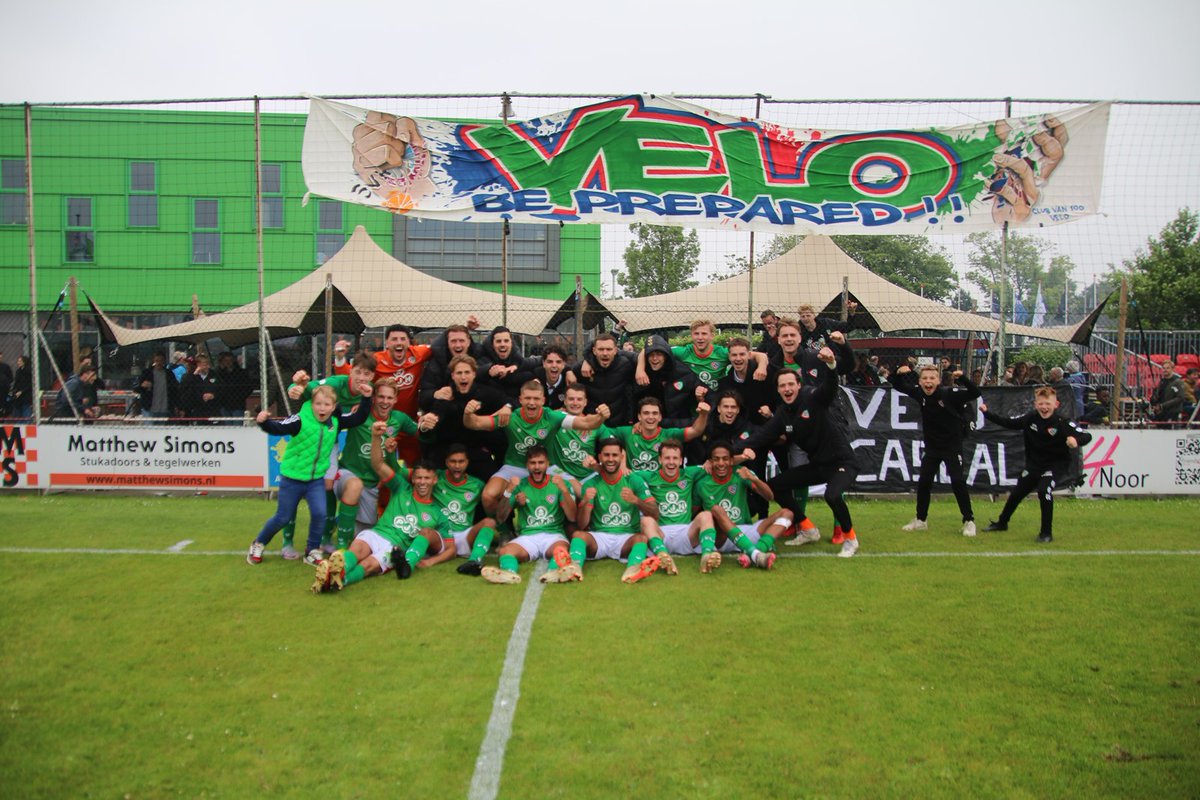 VELOVoetbal's tweet photo. VELO na enerverende wedstrijd naar 2e ronde nacompetitie https://t.co/6bjJjzrSE7 https://t.co/zRQJHMlcRb