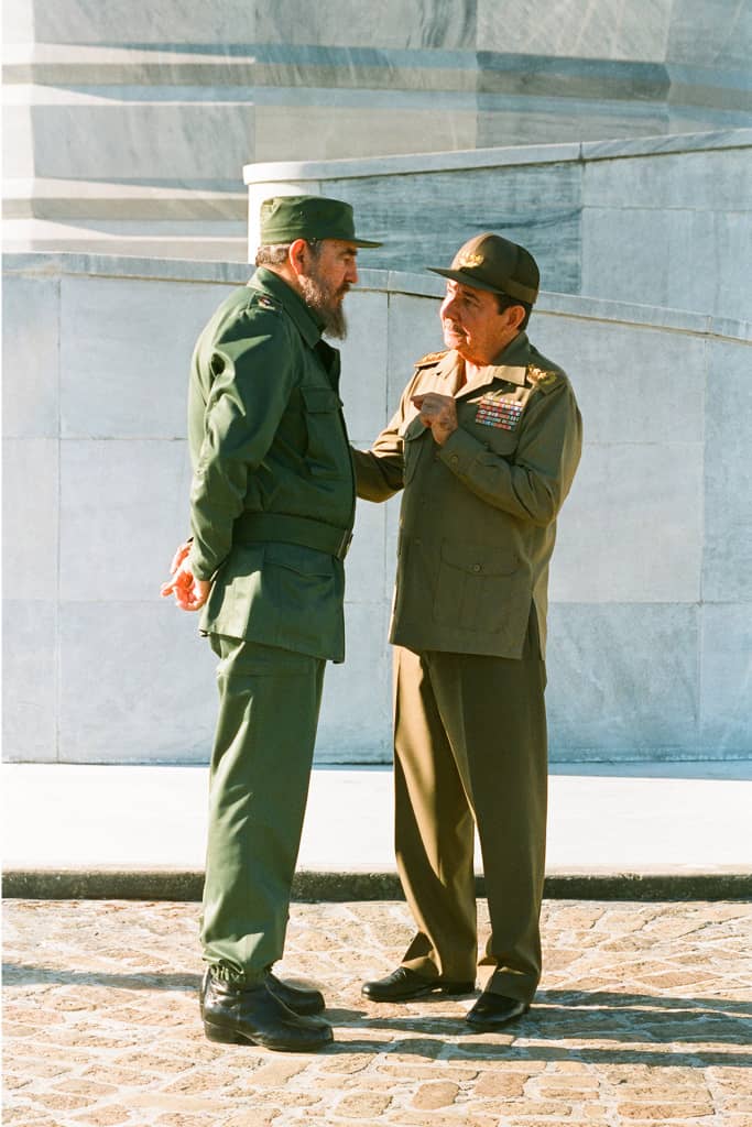 Raúl ha sido el mejor ejemplo de fidelidad a #FidelPorSiempre, su hermano de sangre y de luchas. #RaúlEsRaúl