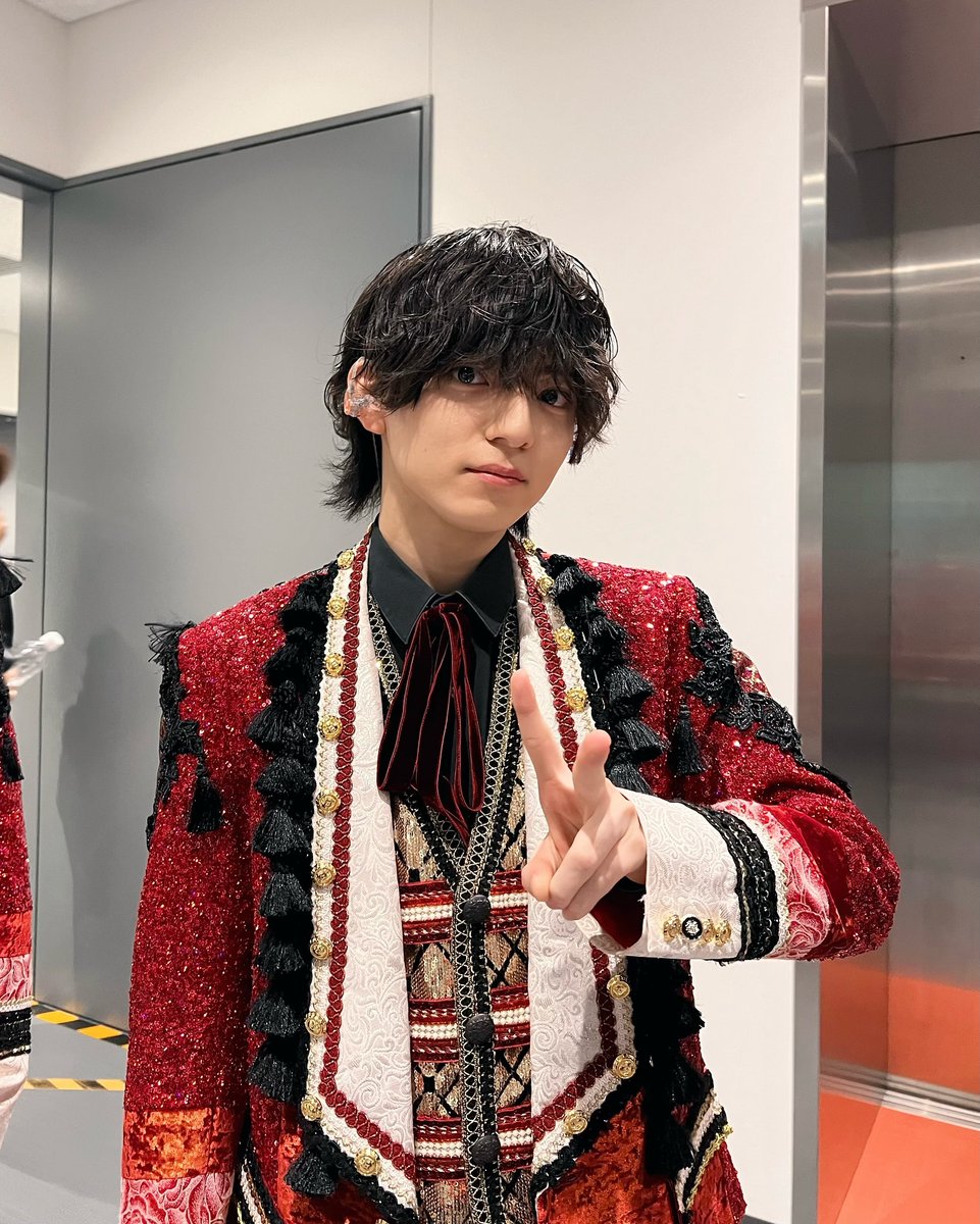 jjrarchive's tweet photo. ♤ 2024.06.02
IG : jr_official_

♤

0529-0531🪽✨

#Lilかんさい の単独公演、
Lil かんさい LIVE 2024 『一舞入魂』
たくさんのご来場・ご声援本当にありがとうございました！

本番前のメンバーたち🙂‍↕️！

#Lilかんさい一舞入魂
#嶋﨑斗亜 #西村拓哉 #大西風雅 #岡﨑彪太郎 #當間琉巧 https://t.co/XGjht309ls