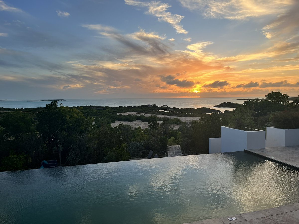 suicop's tweet photo. @weatherchannel South Caicos, Turks and Caicos Wednesday https://t.co/ZyrjA9Fknh