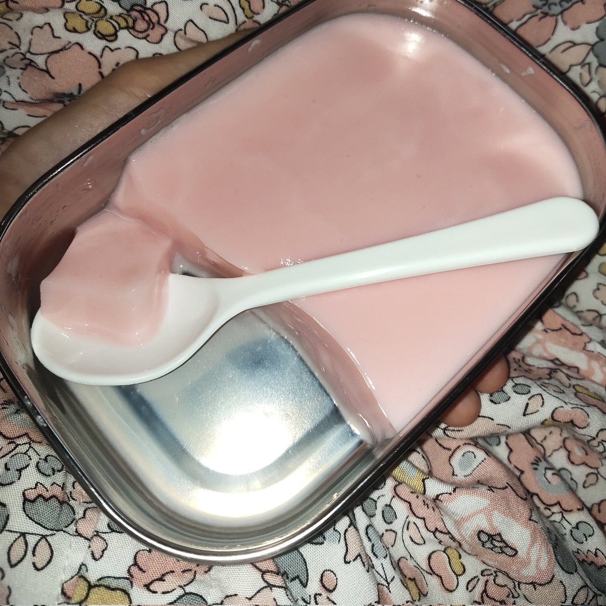 cott_oncandies's tweet photo. @FOODFESS2 Bikin puding toi toi https://t.co/VAlGLsz4Of