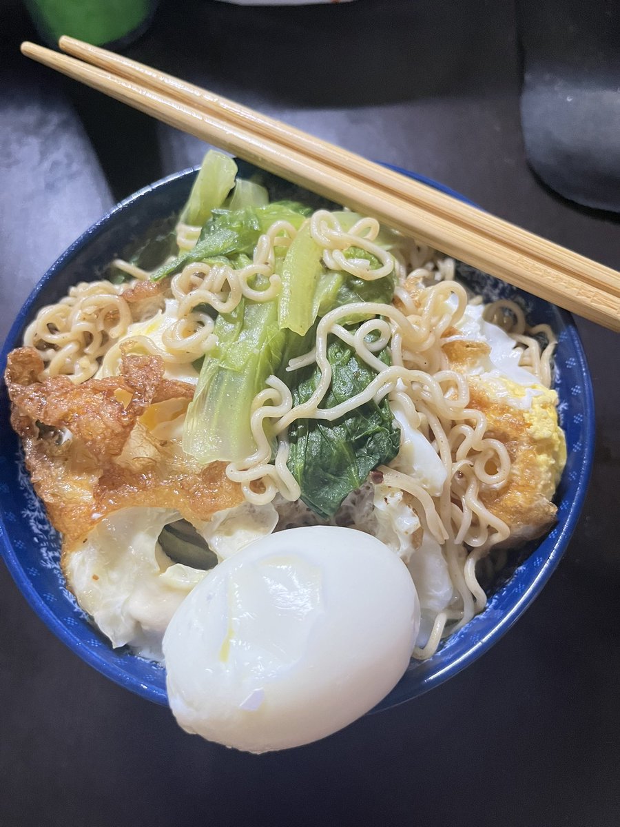 Appe (@diemanzero) on Twitter photo 