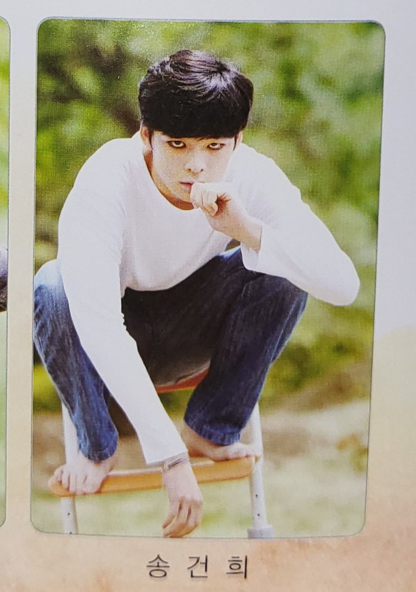 KSZYjnMF2Jf7Ir5's tweet photo. 이게..
머임..?
두눈을의심, https://t.co/lIBzU2U3qM