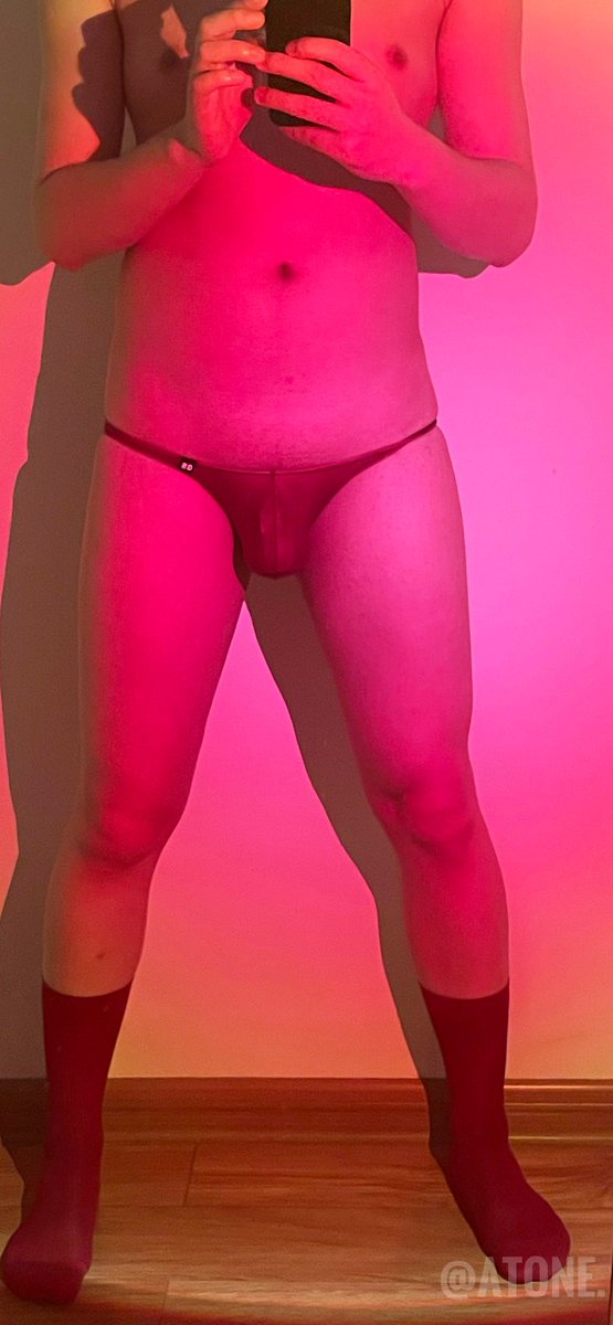 あとん tweet media